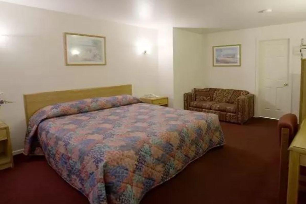 Americas Best Value Inn San Antonio/Lackland Afb Экстерьер фото
